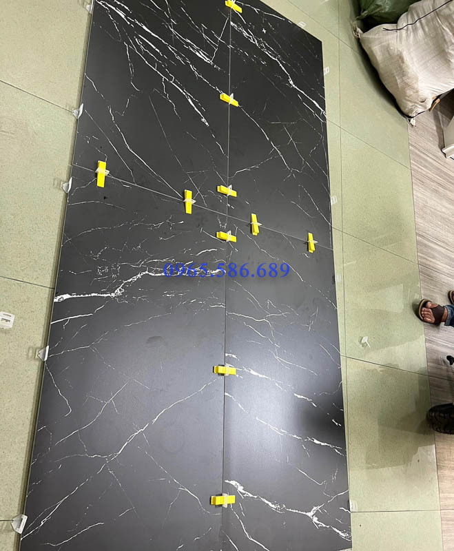 Gạch 60x120 trắng xám Calacata bề mặt mờ - Ảnh 6